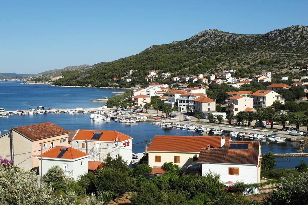 Apartments Nino سيغيت فغانييتْسا المظهر الخارجي الصورة